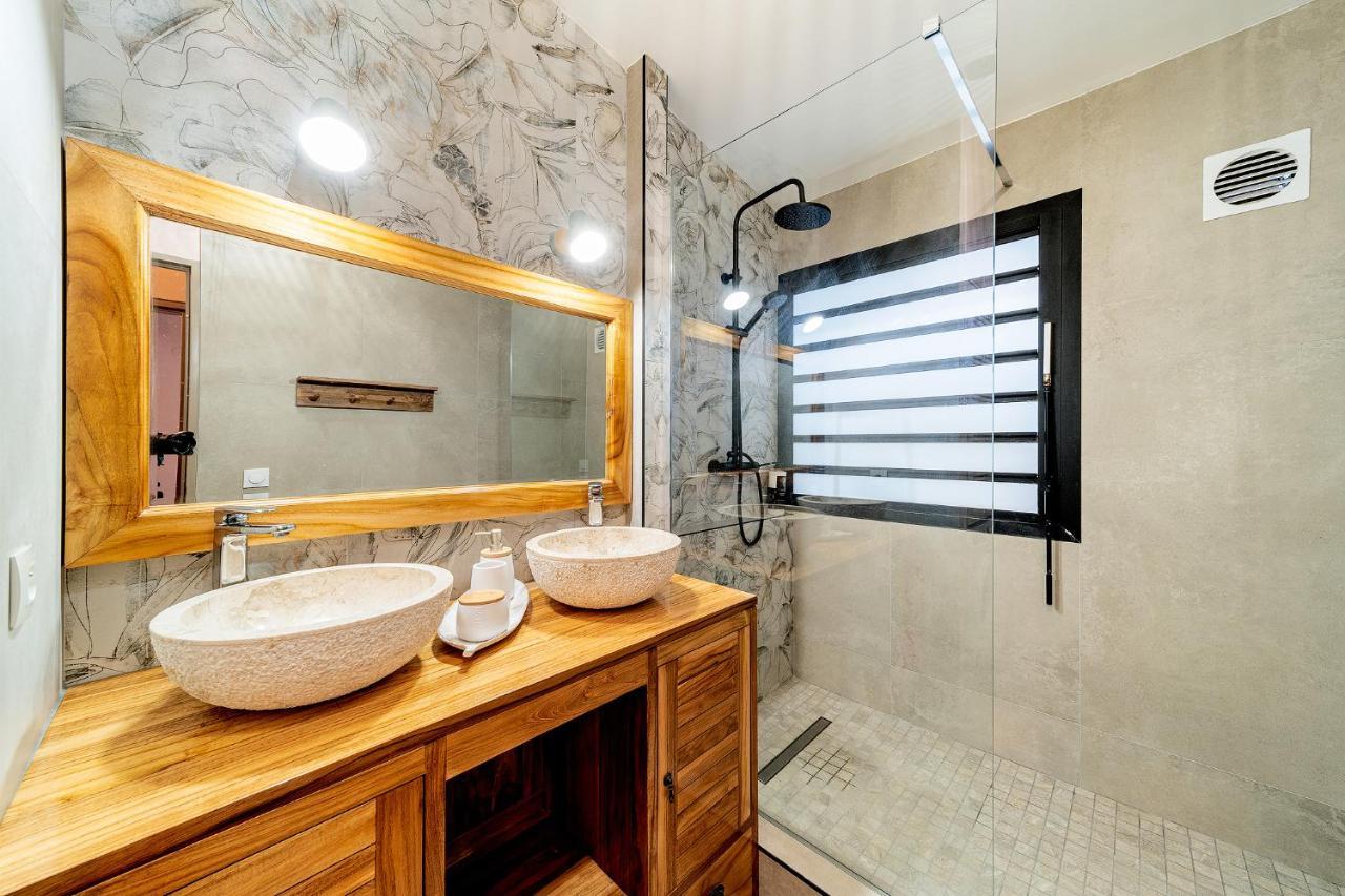 Ocean Nest T4 Renove Vue Mer Splendide La Saline Les Bains Exterior photo
